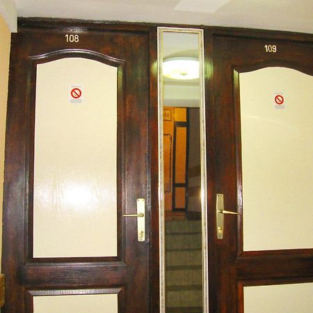 Amfora Rooms Caribrod Dimitrovgrad Exterior photo