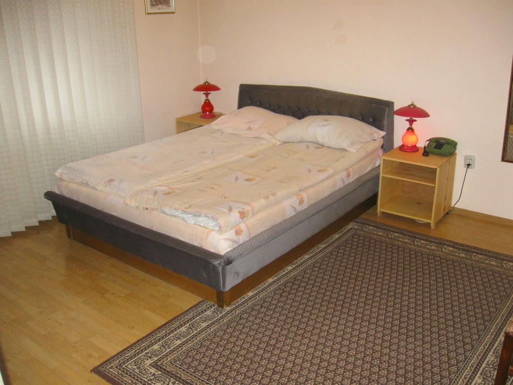 Amfora Rooms Caribrod Dimitrovgrad Room photo