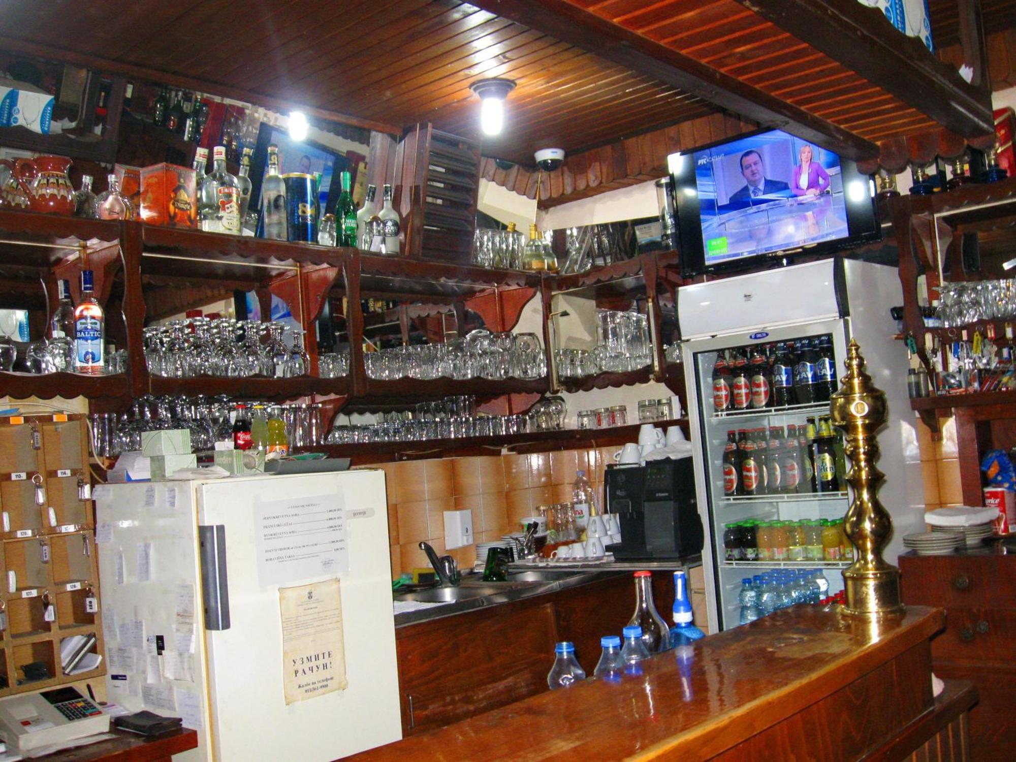 Amfora Rooms Caribrod Dimitrovgrad Exterior photo